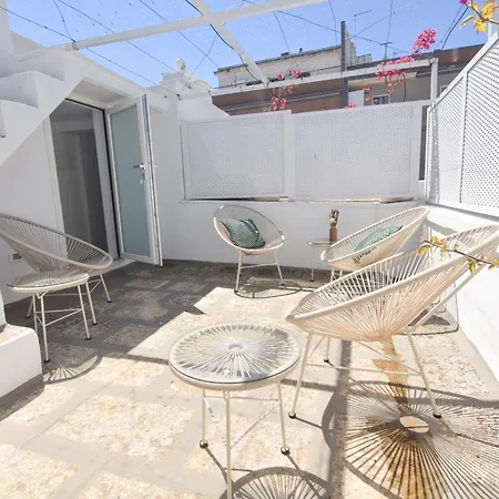 Ξενοδοχείο με διαμερίσματα Palazzo Rugiada - & 4*