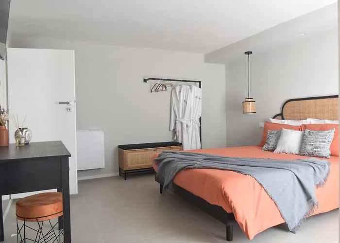 Apart-hotel Palazzo Rugiada - &